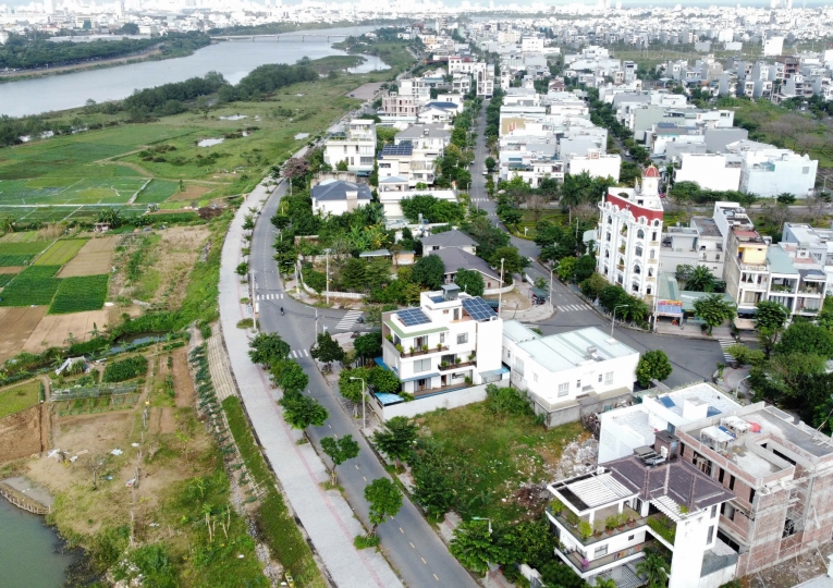 B1-79 lô 98 mặt tiền đường Chế Viết Tấn - Hòa Xuân